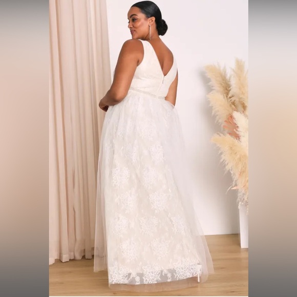 Lulus 2x Wedding Bridal Gown - Sweet Love Ivory Lace Beaded Maxi Dress - Picture 3 of 12